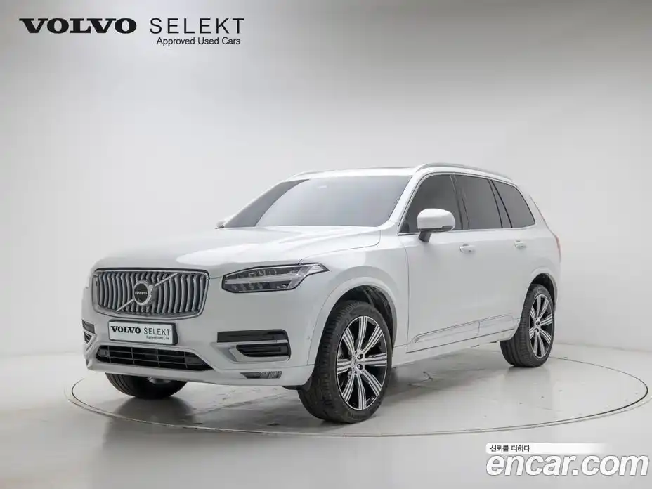 Volvo XC90 2025 2.0 Автомат в Москве № 230781, фото 1