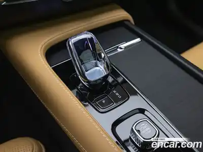 Volvo XC90 2025 2.0 Автомат в Москве № 230781, миниатюра 12