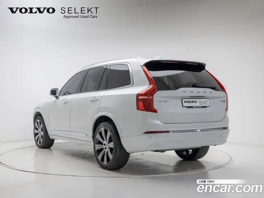 Volvo XC90 2025 2.0 Автомат в Москве № 230781, фото 4