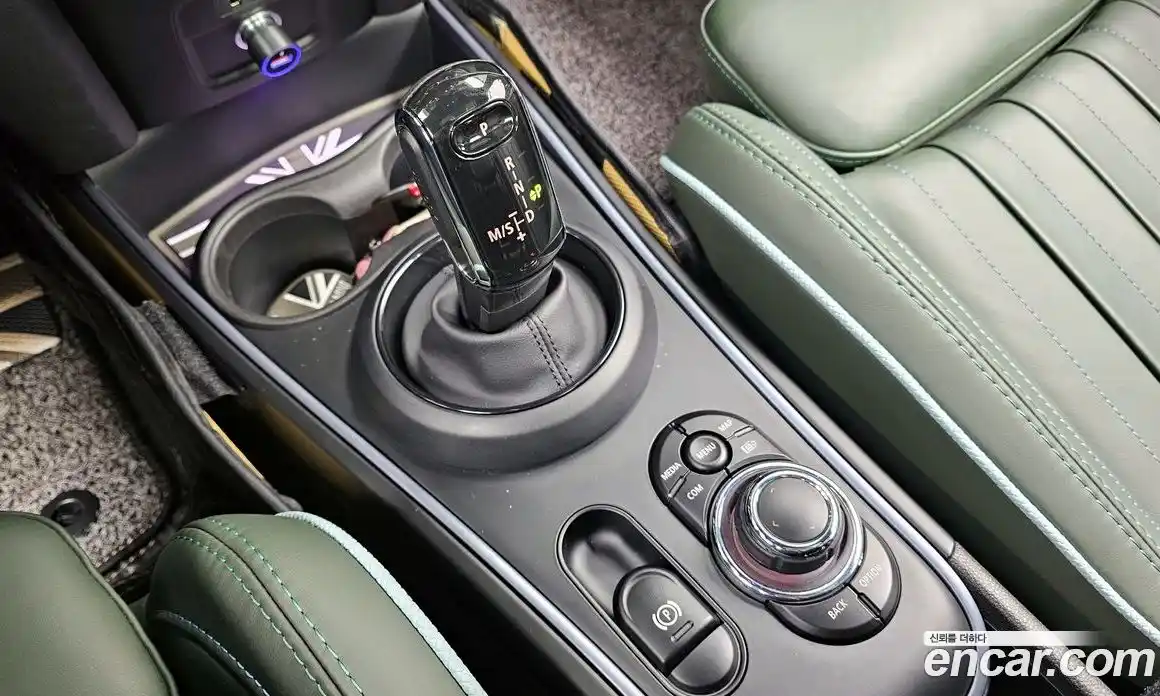 Mini Countryman 2023 2.0 Автомат в Москве № 231414, фото 15