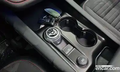 Ford Explorer 2025 2.3 Автомат в Москве № 233220, миниатюра 9