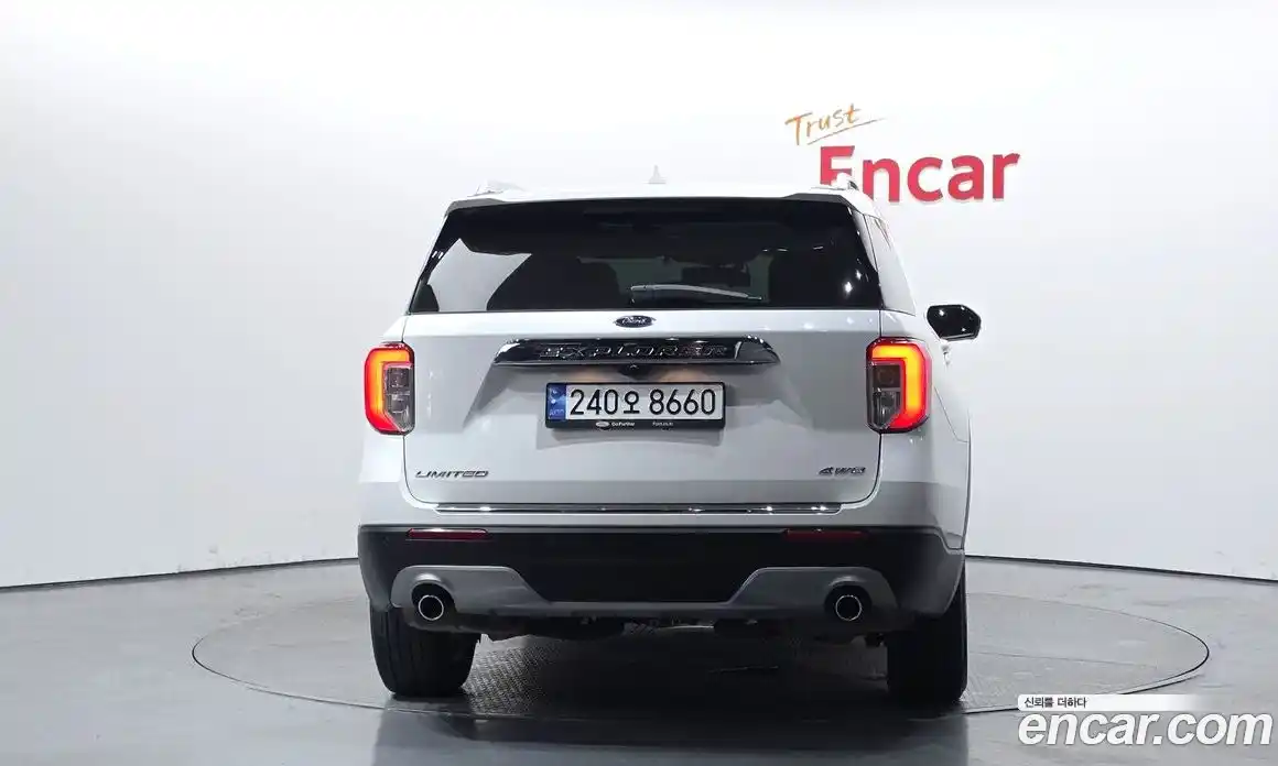 Ford Explorer 2022 2.3 Автомат в Москве № 233251, фото 3