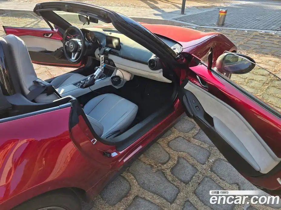 Mazda MX-5 Miata 2019 2.0 Механическая в Москве № 236109, фото 10