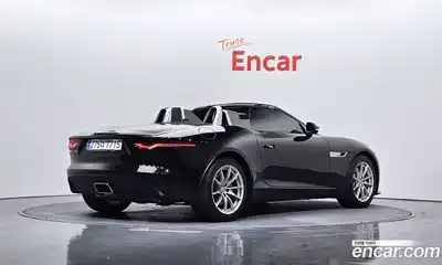 Jaguar F-Type, 2023