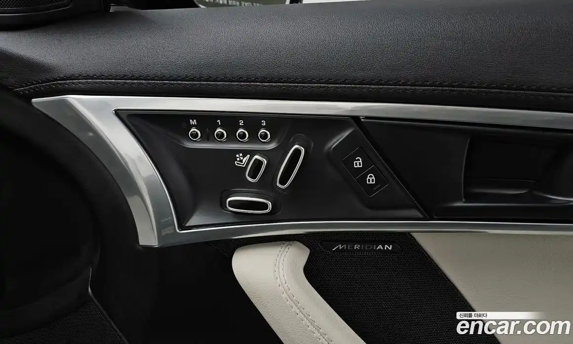 Jaguar F-Type 2023 2.0 Автомат в Москве № 236298, фото 11