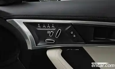 Jaguar F-Type 2023 2.0 Автомат в Москве № 236298, миниатюра 11