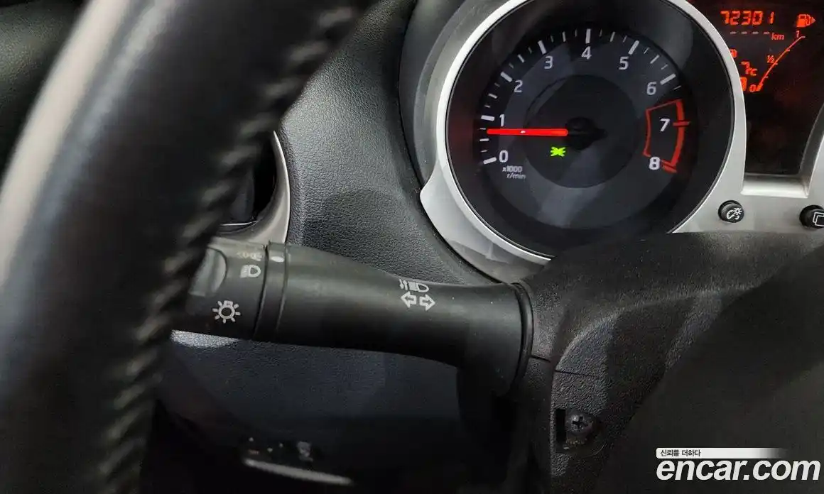 Nissan Juke 2014 1.6 Автомат в Москве № 242000, фото 19