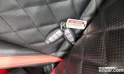 Nissan Juke 2014 1.6 Автомат в Москве № 242000, миниатюра 10