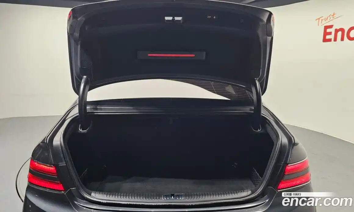 Genesis G90 2020 3.8 Автомат в Москве № 24419, фото 20