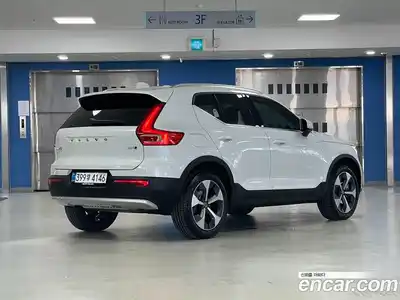 Volvo XC40 2025 2.0 Автомат в Москве № 251296, миниатюра 2