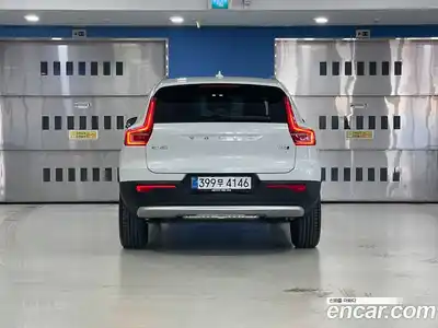 Volvo XC40 2025 2.0 Автомат в Москве № 251296, миниатюра 4
