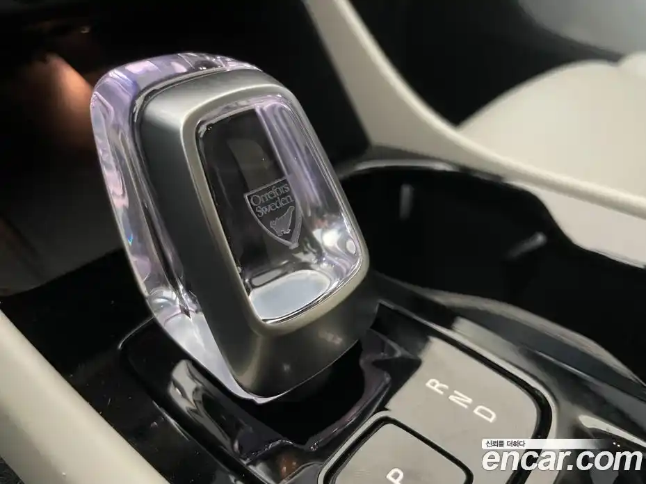 Volvo XC40 2025 2.0 Автомат в Москве № 251296, фото 9