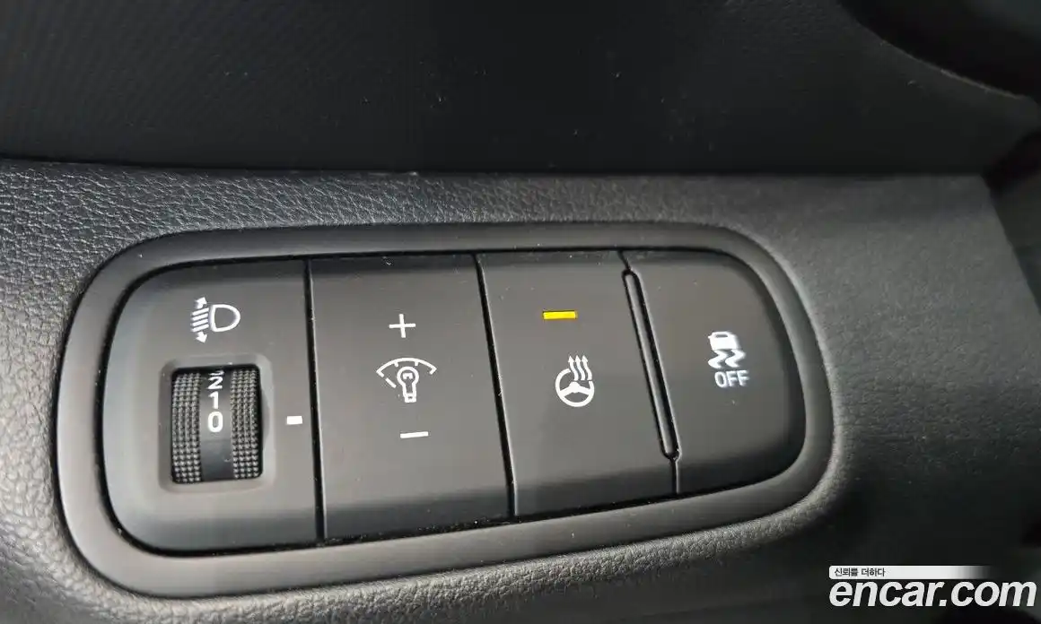 Hyundai Venue 2024 1.6 Автомат в Москве № 276277, фото 17