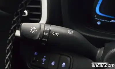 Hyundai Venue 2024 1.6 Автомат в Москве № 276277, миниатюра 2