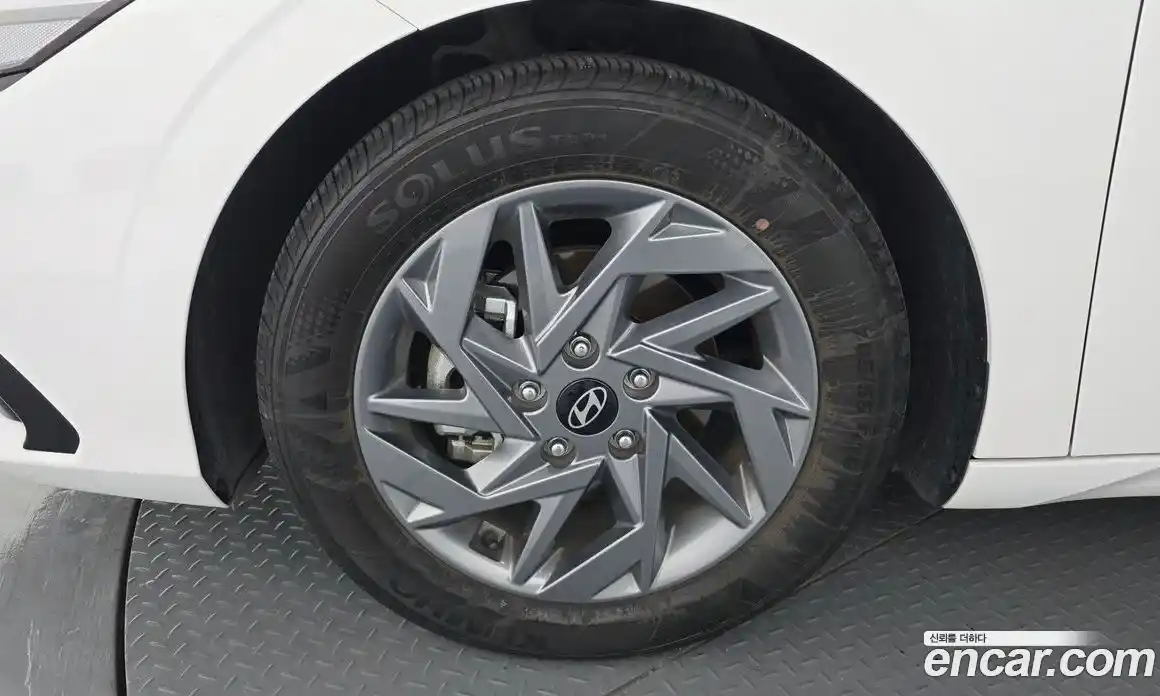 Hyundai Avante 2024 1.6 Автомат в Москве № 279316, фото 15