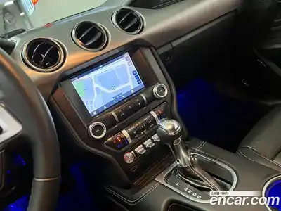 Ford Mustang 2023 2.3 Автомат в Москве № 281910, миниатюра 9