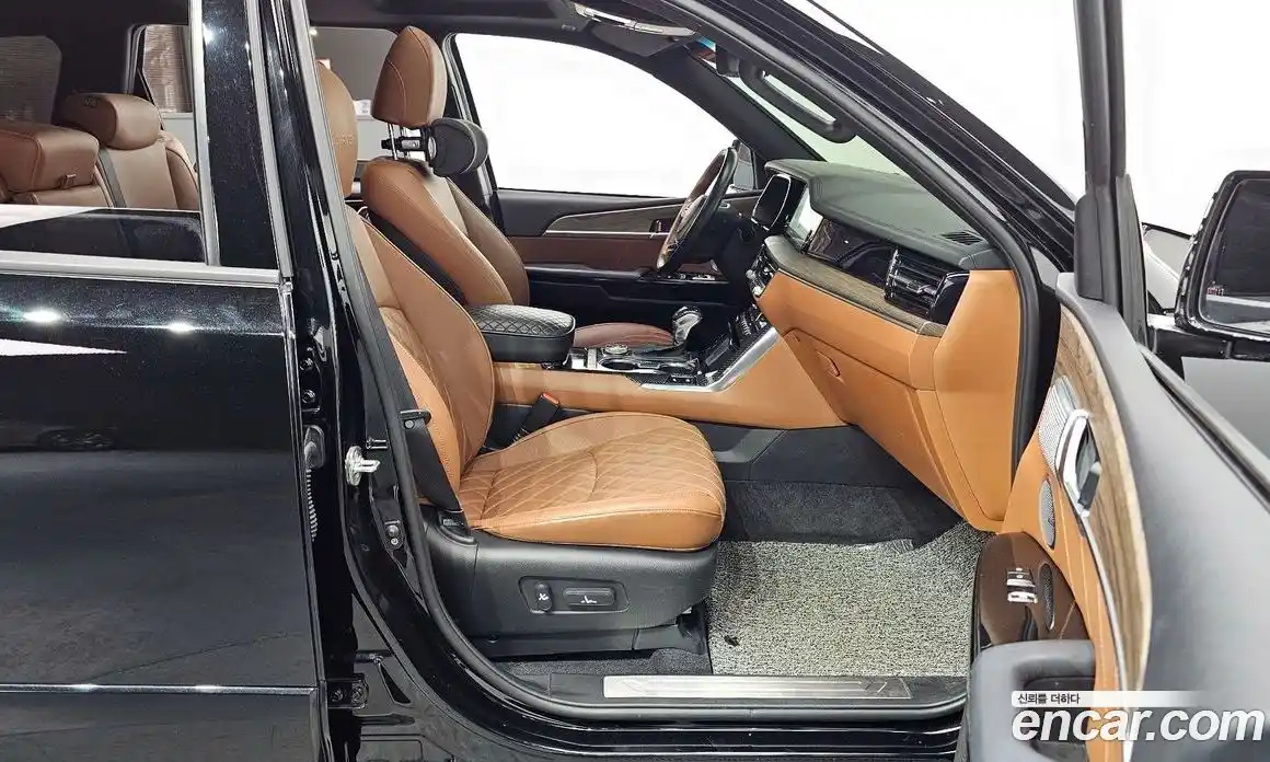 Kia Mohave 2023 3.0 Автомат в Москве № 287913, фото 14