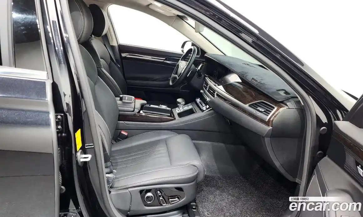 Genesis G90 2020 3.8 Автомат в Москве № 288770, фото 17