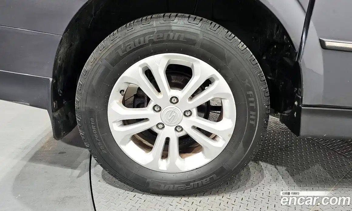 SsangYong Korando 2015 2.0 Автомат в Москве № 291082, фото 19