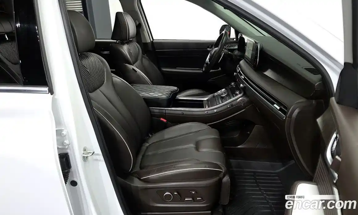 Hyundai Palisade 2023 3.8 Автомат в Москве № 304379, фото 16