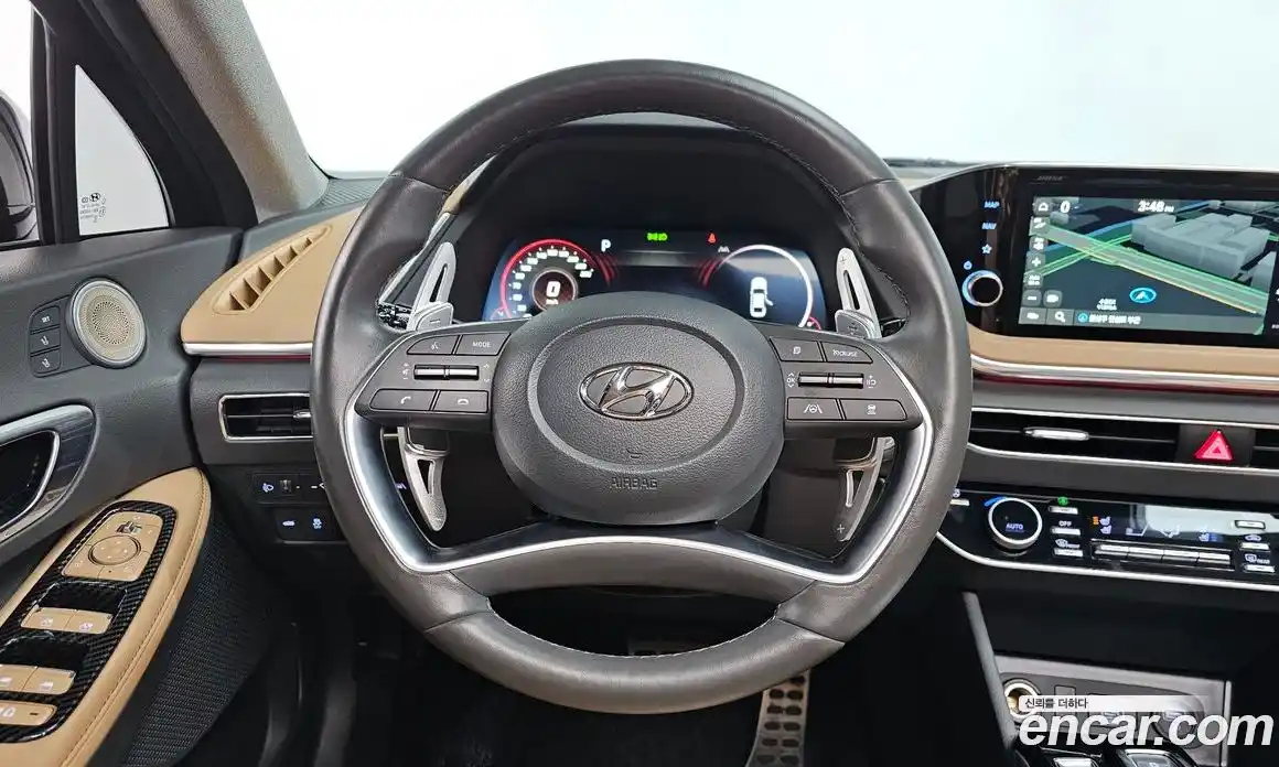 Hyundai Sonata 2023 1.6 Автомат в Москве № 305092, фото 4