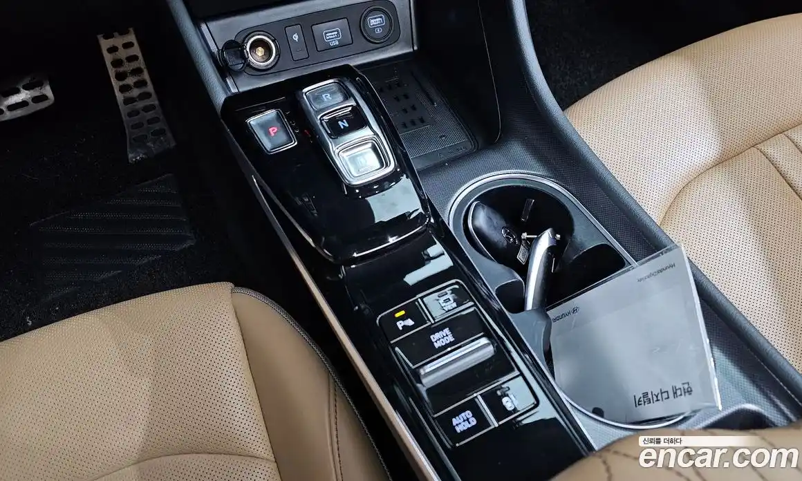 Hyundai Sonata 2023 1.6 Автомат в Москве № 305092, фото 7