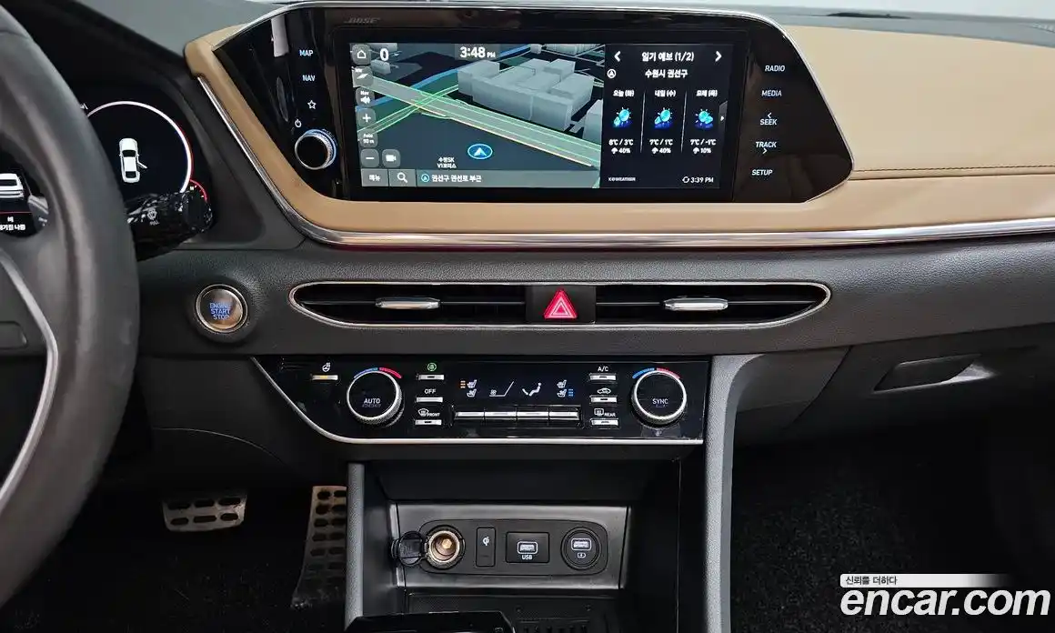 Hyundai Sonata 2023 1.6 Автомат в Москве № 305092, фото 9