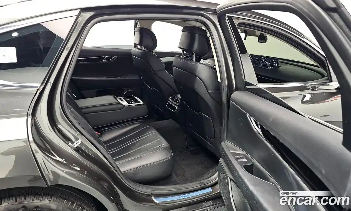 Genesis G80 2023 2.5 Автомат в Москве № 308831, фото 18