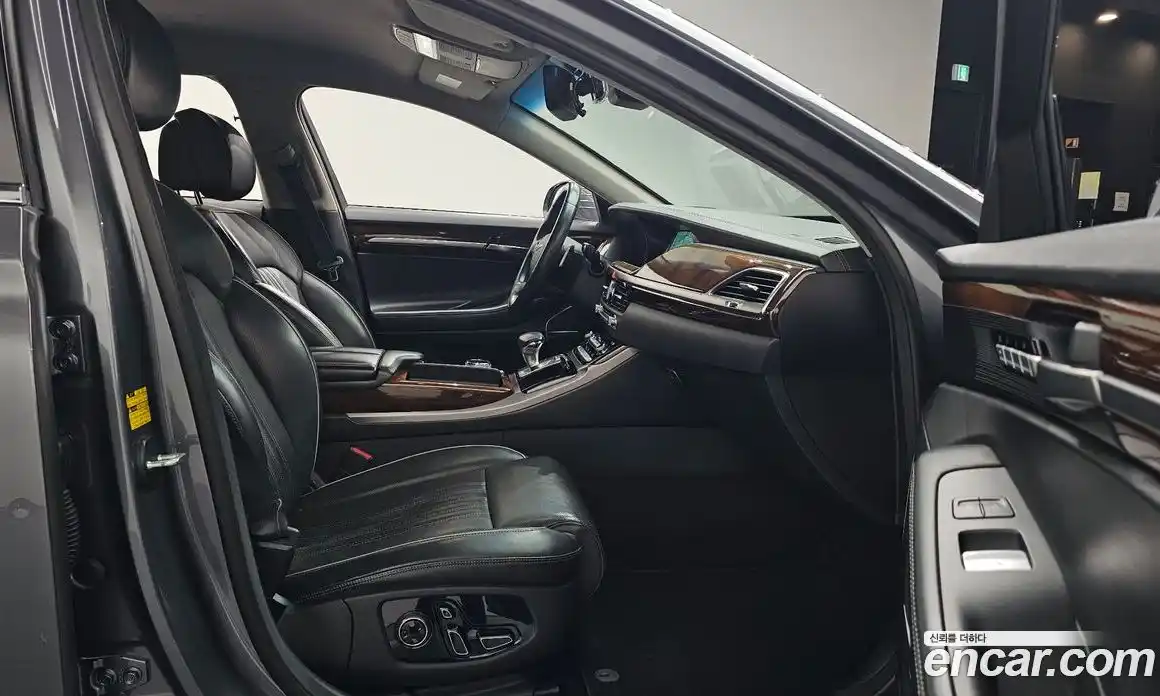 Genesis EQ900 2017 3.8 Автомат в Москве № 309247, фото 18