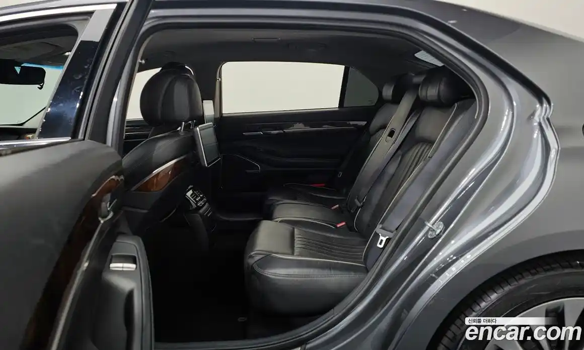 Genesis EQ900 2017 3.8 Автомат в Москве № 309247, фото 9