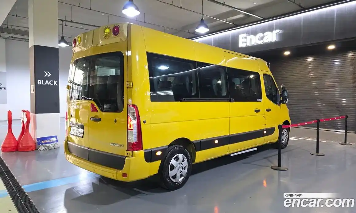 Renault Master 2020 2.3 Механическая в Москве № 316586, фото 15