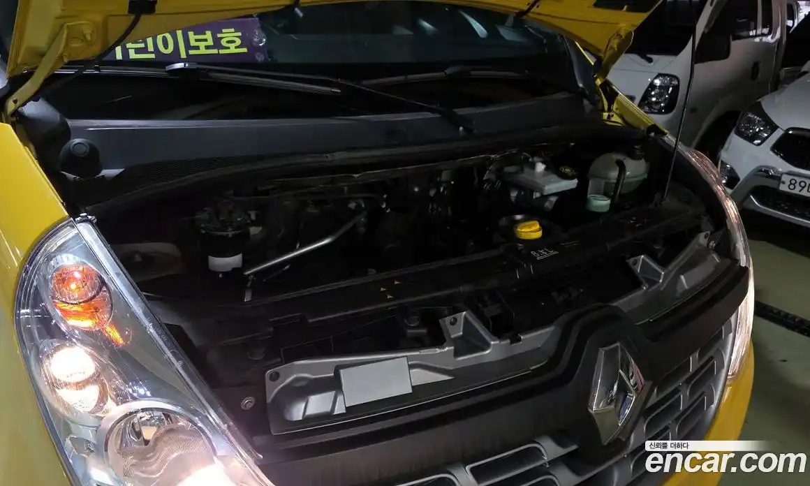 Renault Master 2020 2.3 Механическая в Москве № 316586, фото 17