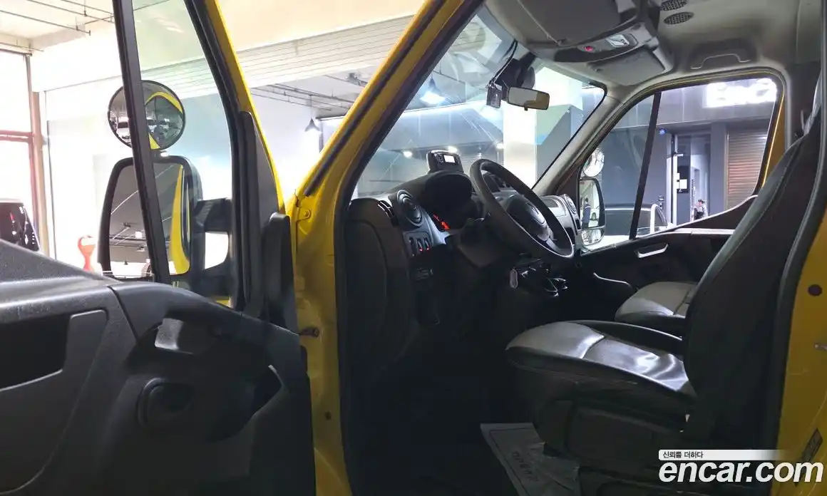 Renault Master 2020 2.3 Механическая в Москве № 316586, фото 10