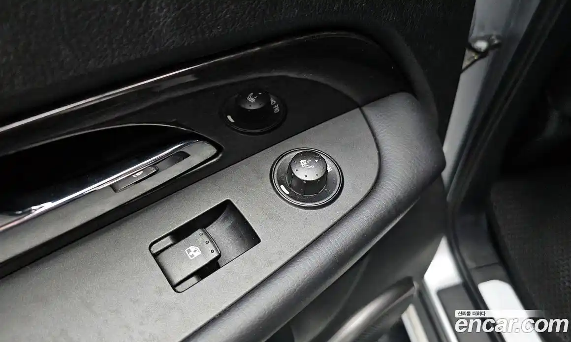 SsangYong Rexton 2015 2.0 Автомат в Москве № 32277, фото 19