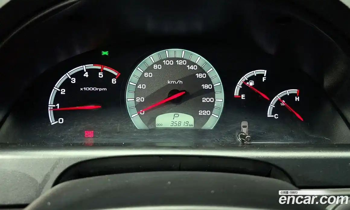 SsangYong Rexton 2015 2.0 Автомат в Москве № 32277, фото 8