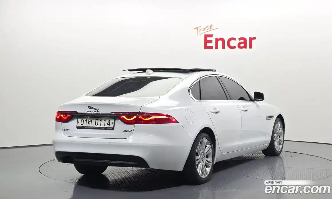 Jaguar XF 2017 2.0 Автомат в Москве № 335817, фото 4
