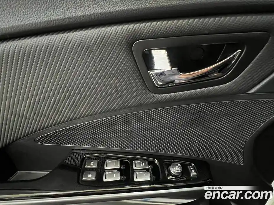 SsangYong TIBOLI 2020 1.5 Автомат в Москве № 34964, фото 15