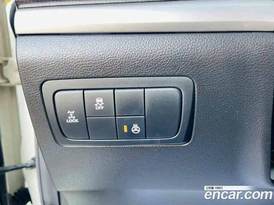 SsangYong Korando 2013 2.0 Автомат в Москве № 36174, фото 7