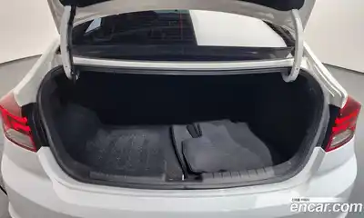 Hyundai Avante, 2019