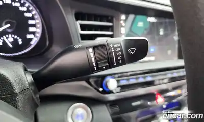 Hyundai Avante 2019 1.6 Автомат в Москве № 3672, миниатюра 12