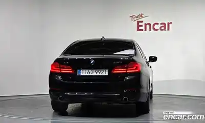 BMW 5-Series 2018 2.0 Автомат в Москве № 367802, миниатюра 4