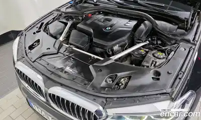 BMW 5-Series 2018 2.0 Автомат в Москве № 367802, миниатюра 6