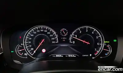 BMW 5-Series 2018 2.0 Автомат в Москве № 367802, миниатюра 8