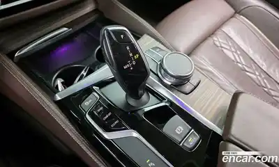 BMW 5-Series 2018 2.0 Автомат в Москве № 367802, миниатюра 9