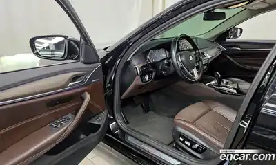 BMW 5-Series 2018 2.0 Автомат в Москве № 367802, миниатюра 10