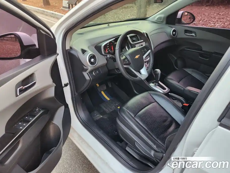 Chevrolet Aveo 2017 1.4 Автомат в Москве № 38710, фото 11