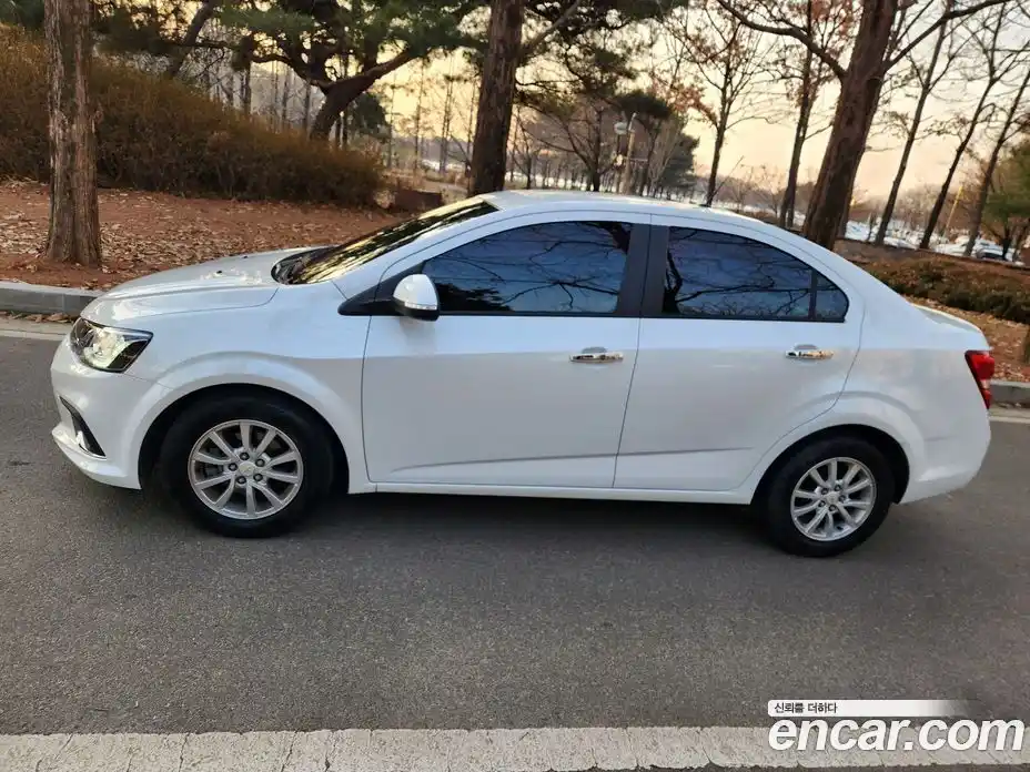 Chevrolet Aveo 2017 1.4 Автомат в Москве № 38710, фото 3