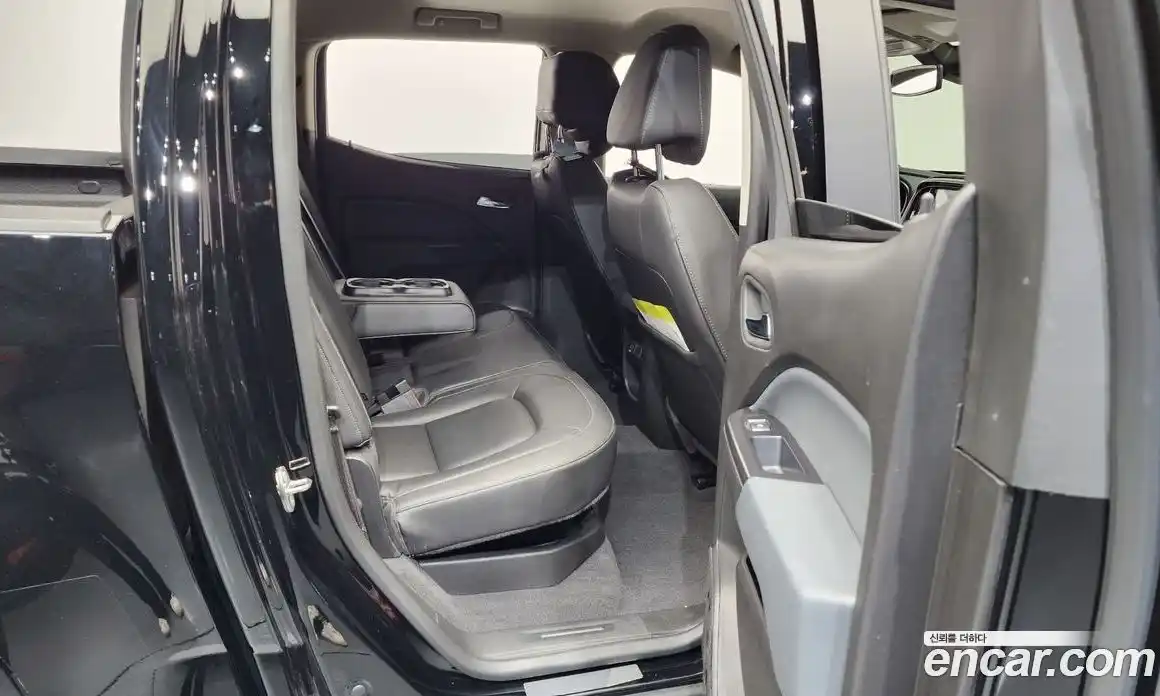 Chevrolet Colorado 2021 3.6 Автомат в Москве № 39841, фото 12