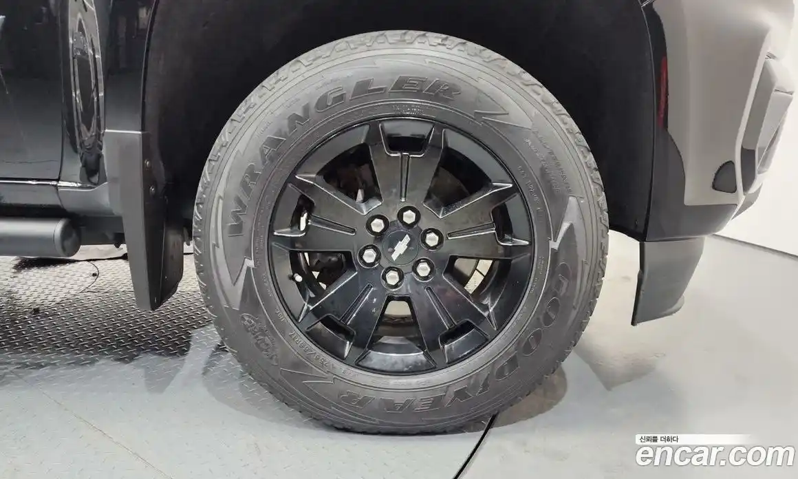 Chevrolet Colorado 2021 3.6 Автомат в Москве № 39841, фото 5