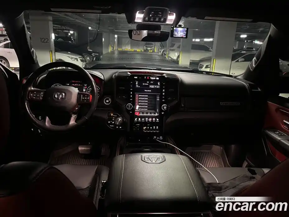 Dodge Ram Pick Up 2019 5.7 Автомат в Москве № 402929, фото 9